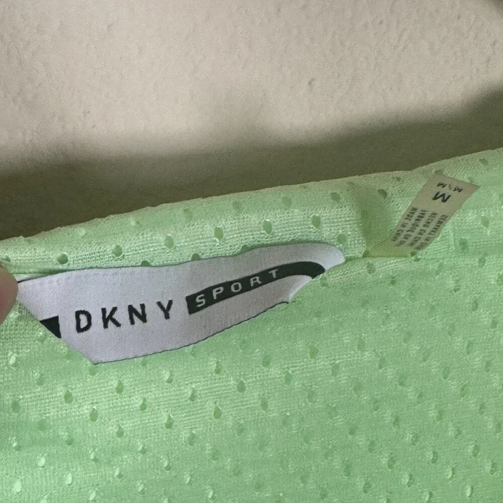 DKNY windbreaker hoodie Medium - Picture 4 of 8